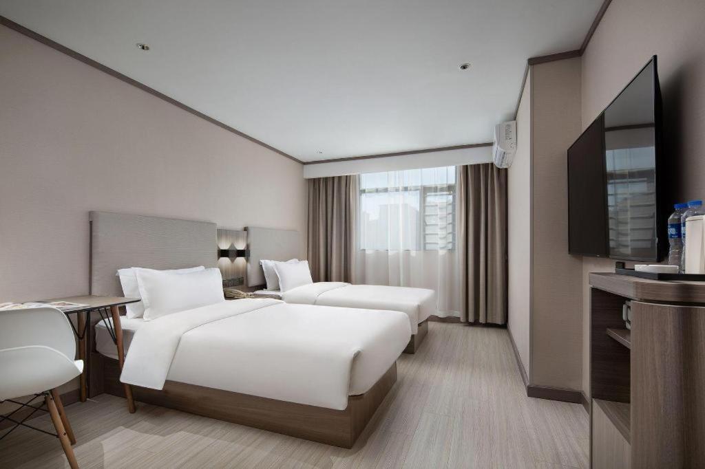 Hanting Express Changsha Middle Of Furong Road Xiangchun Road Екстериор снимка