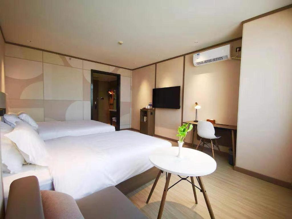 Hanting Express Changsha Middle Of Furong Road Xiangchun Road Екстериор снимка
